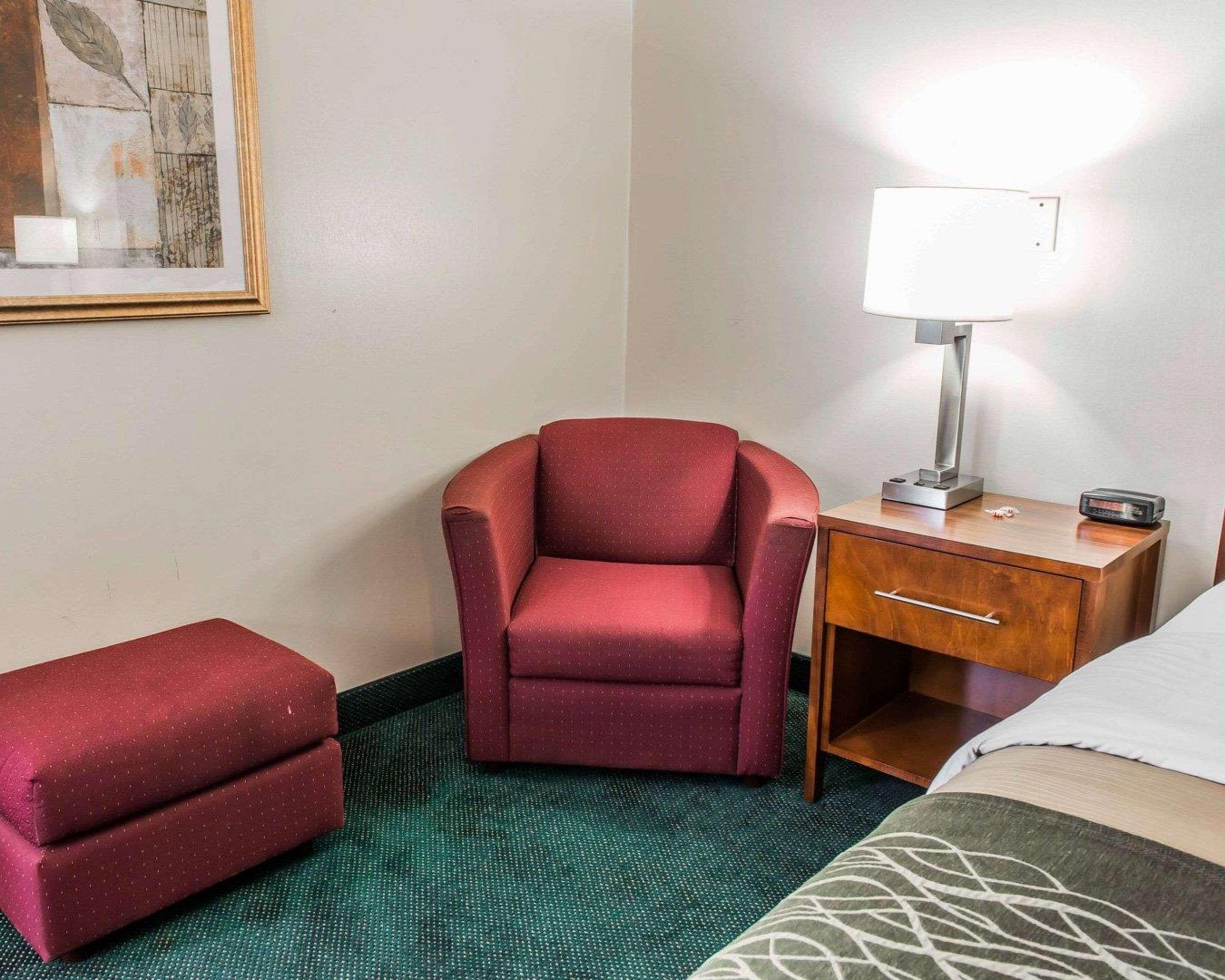Quality Inn Waynesburg Exteriör bild